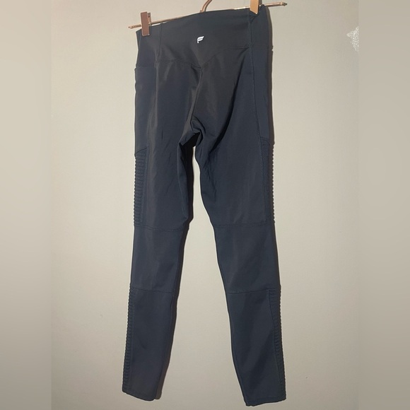 Fabletics Motion365+ High-Waisted Moto Legging Size S - Picture 4 of 5